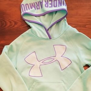 Girls Under Armour hoodie